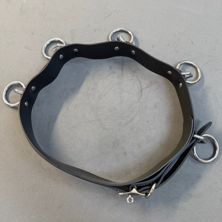 Latex Bondage Belt