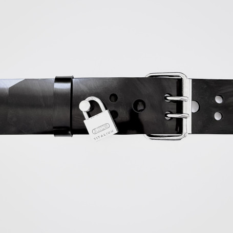 Bondage Strap With Padlock Function