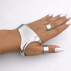 Bangle Wide Cuff (Silver Color)